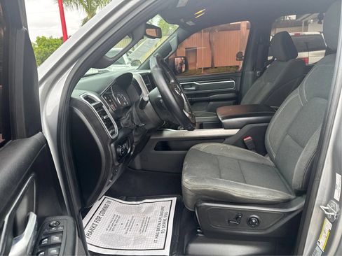 Used 2019 RAM 1500 Big Horn RWD image 9
