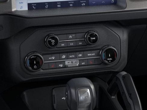 New 2025 Ford Bronco Outer Banks w/ Sasquatch Package AWD/4WD image 16