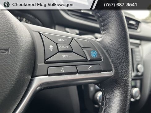 Used 2020 Nissan Rogue Sport SV w/ Technology Package image 33