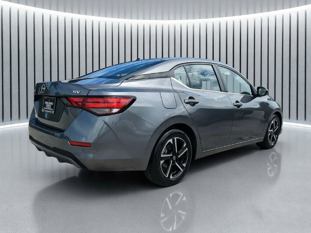 Used 2024 Nissan Sentra SV FWD image 4