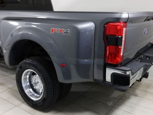 Used 2023 Ford F350 XL w/ 360-Degree Camera Package AWD/4WD image 42