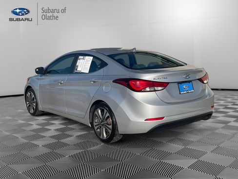 Used 2015 Hyundai Elantra Sport image 9