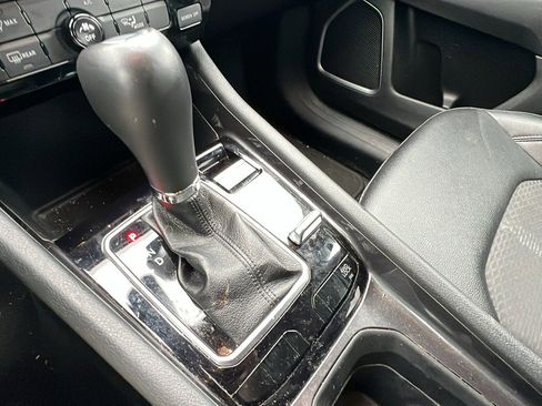 Used 2024 Jeep Compass Latitude image 29