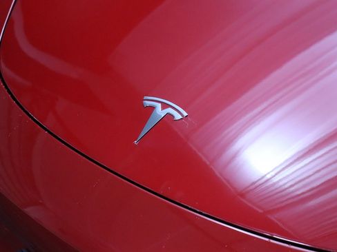 Used 2020 Tesla Model 3 Long Range image 3