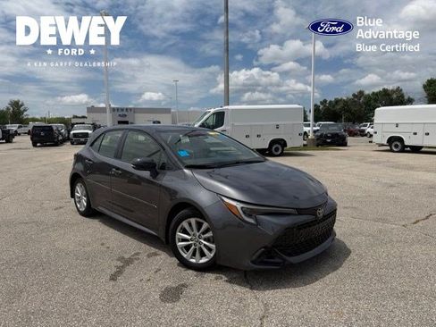 Used 2023 Toyota Corolla SE w/ SE Premium Package FWD image 1