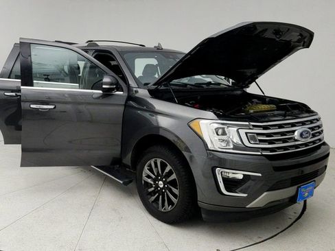 Used 2021 Ford Expedition Max Limited image 10
