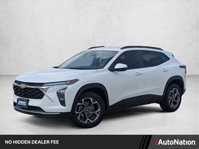 Used 2025 Chevrolet Trax LT