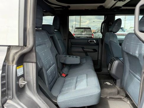 Used 2025 Ford Bronco Heritage Edition AWD/4WD image 17