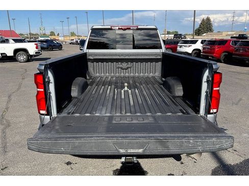 Used 2025 Chevrolet Silverado 3500 High Country w/ Technology Package AWD/4WD image 11