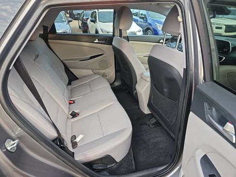 Used 2020 Hyundai Tucson Value FWD image 11