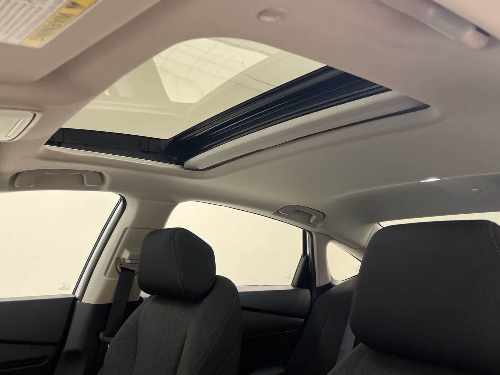Certified 2025 Honda Accord SE image 3