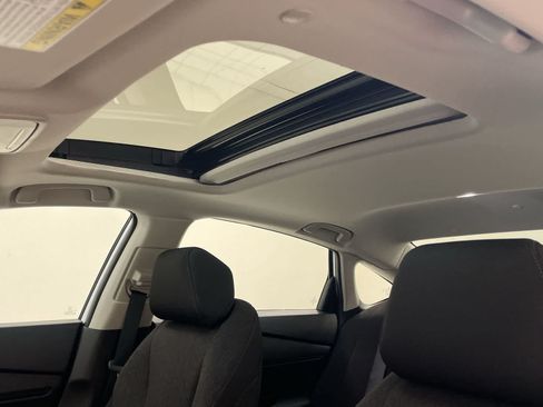 Certified 2025 Honda Accord SE image 3