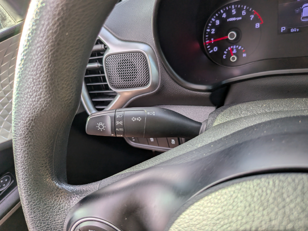 Used 2021 Kia Soul LX FWD image 29
