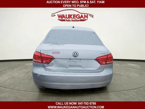 Used 2014 Volkswagen Passat 1.8T SE image 5