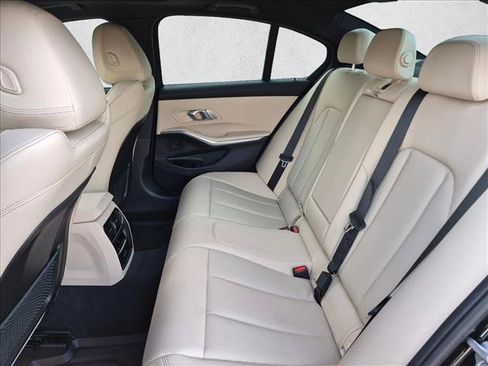 Used 2023 BMW 330i Sedan w/ M Sport Package RWD image 16