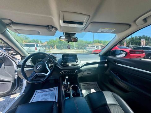 Used 2024 Nissan Altima 2.5 SR image 18