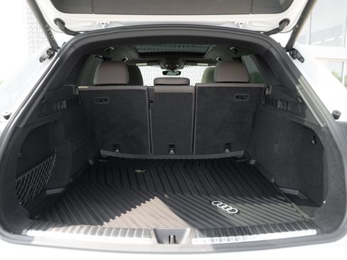 Certified 2025 Audi Q5 Premium w/ Premium Plus AWD/4WD image 25