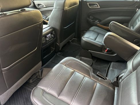 Used 2019 GMC Yukon Denali w/ Denali Ultimate Package image 28