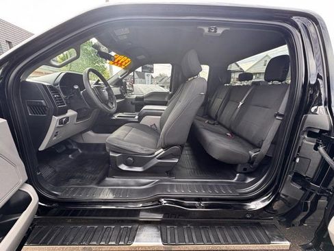 Used 2017 Ford F150 XL w/ Equipment Group 101A Mid AWD/4WD image 17