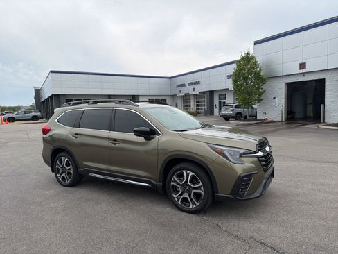 Certified 2024 Subaru Ascent Limited w/ Technology Package AWD/4WD image 13
