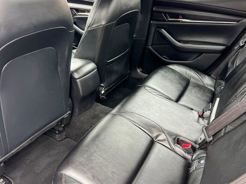 Used 2021 MAZDA MAZDA3 s image 13