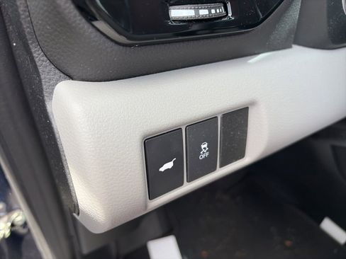 Used 2023 Honda Pilot EX-L image 14