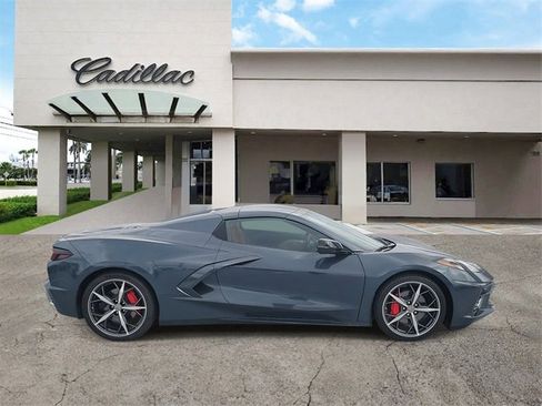Used 2021 Chevrolet Corvette Stingray Preferred Conv w/ 2LT image 7