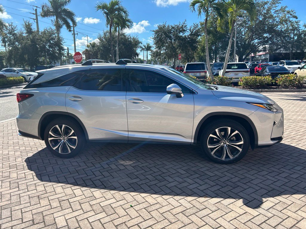 Used 2018 Lexus RX 350L FWD image 2