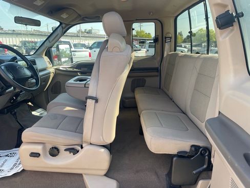 Used 2004 Ford F350 XLT AWD/4WD image 12