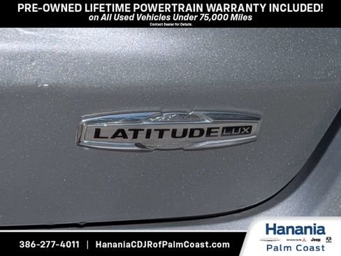 Used 2022 Jeep Compass Latitude w/ Sun and Sound Group AWD/4WD image 13