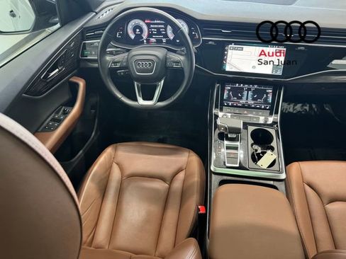 Used 2021 Audi Q8 Premium Plus w/ Premium Plus Package image 3