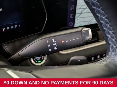 Used 2025 Chevrolet Equinox LT FWD image 18
