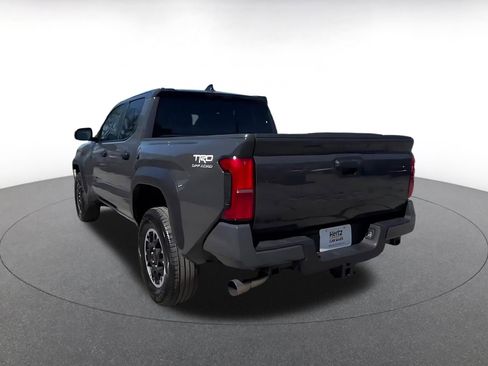 Used 2025 Toyota Tacoma TRD Off-Road image 12