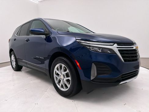 Used 2022 Chevrolet Equinox LT image 1