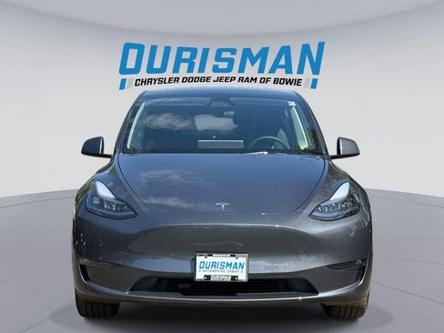 Used 2023 Tesla Model Y 2WD image 6