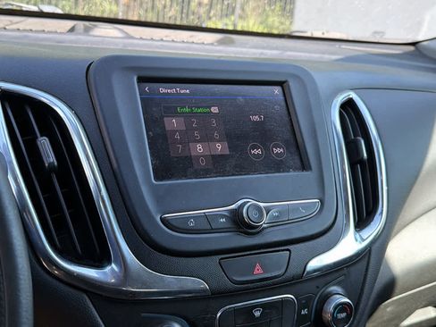 Used 2021 Chevrolet Equinox LT AWD/4WD image 14