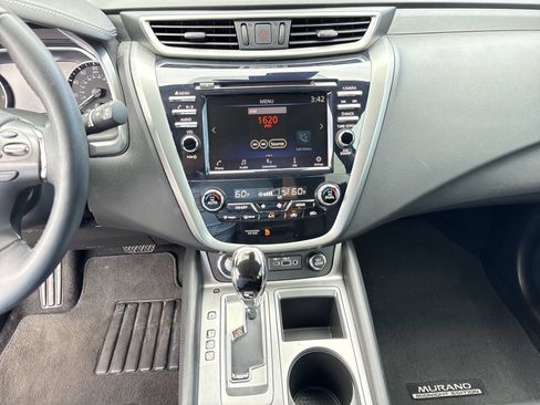Used 2024 Nissan Murano SV w/ SV Midnight Edition Package FWD image 27