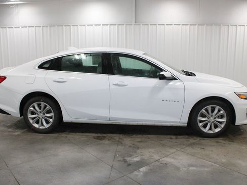 Used 2024 Chevrolet Malibu LT image 11