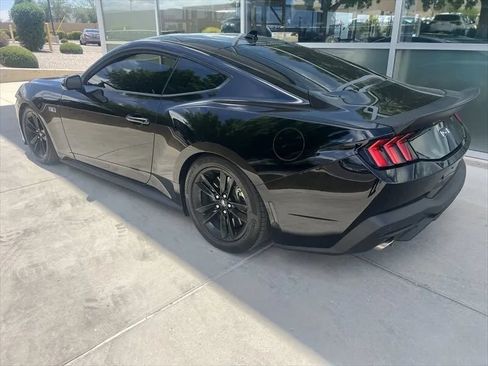 Used 2024 Ford Mustang GT RWD image 6