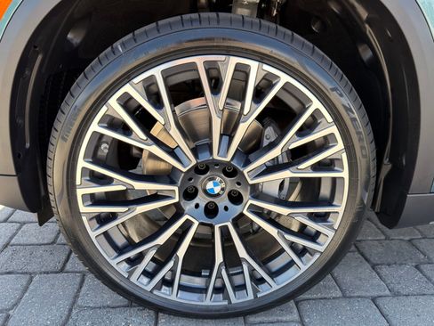 New 2026 BMW X5 xDrive40i w/ Climate Comfort Package image 14