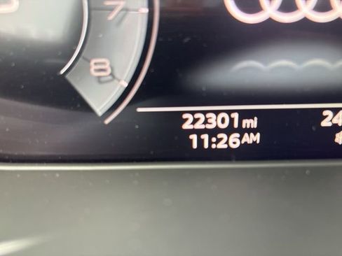 Used 2023 Audi Q5 2.0T Prestige w/ Prestige Package image 10