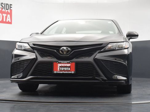 Used 2024 Toyota Camry SE AWD/4WD image 29