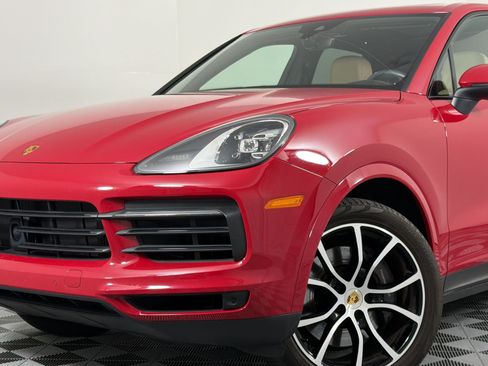 Certified 2023 Porsche Cayenne AWD/4WD image 24
