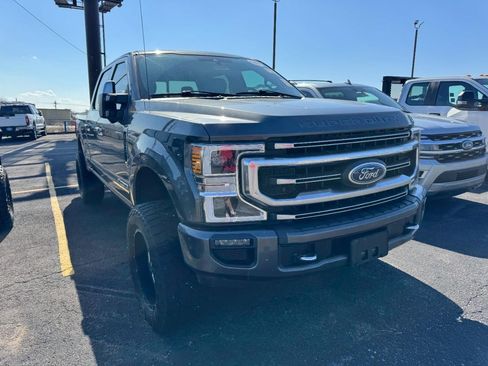 Used 2020 Ford F250 Platinum w/ FX4 Off-Road Package image 8
