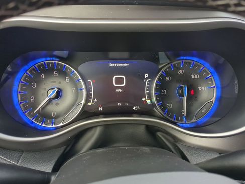 New 2026 Chrysler Pacifica Select image 20