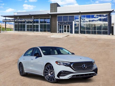 Used 2025 Mercedes-Benz E 450 4MATIC Sedan image 2