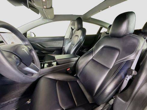 Used 2020 Tesla Model 3 Standard Range Plus image 21