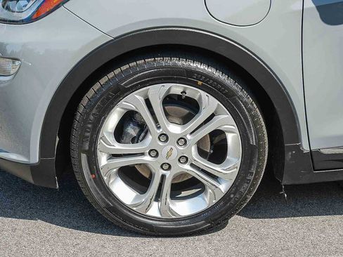 Used 2019 Chevrolet Bolt LT FWD image 10