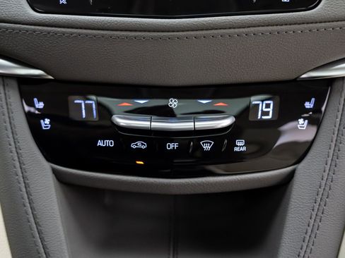 Certified 2026 Cadillac XT5 Premium Luxury w/ Driver Assist Package AWD/4WD image 33