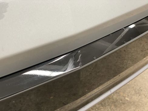 Used 2025 Cadillac Optiq Sport 2 w/ LPO, Floor Liner Package image 32